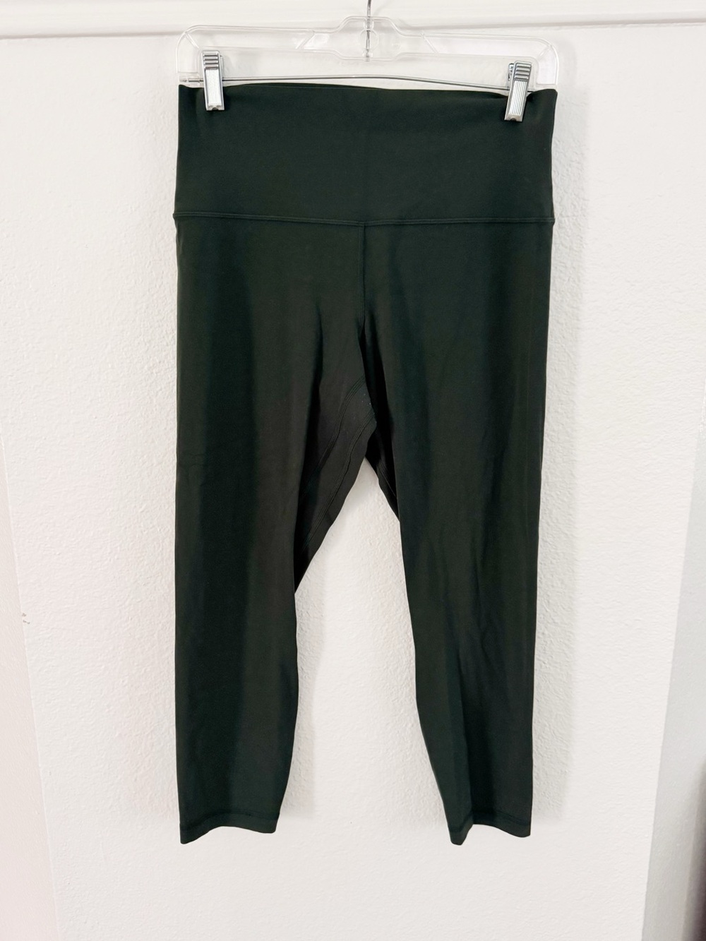 Lululemon Green 25” Leggings SZ 10